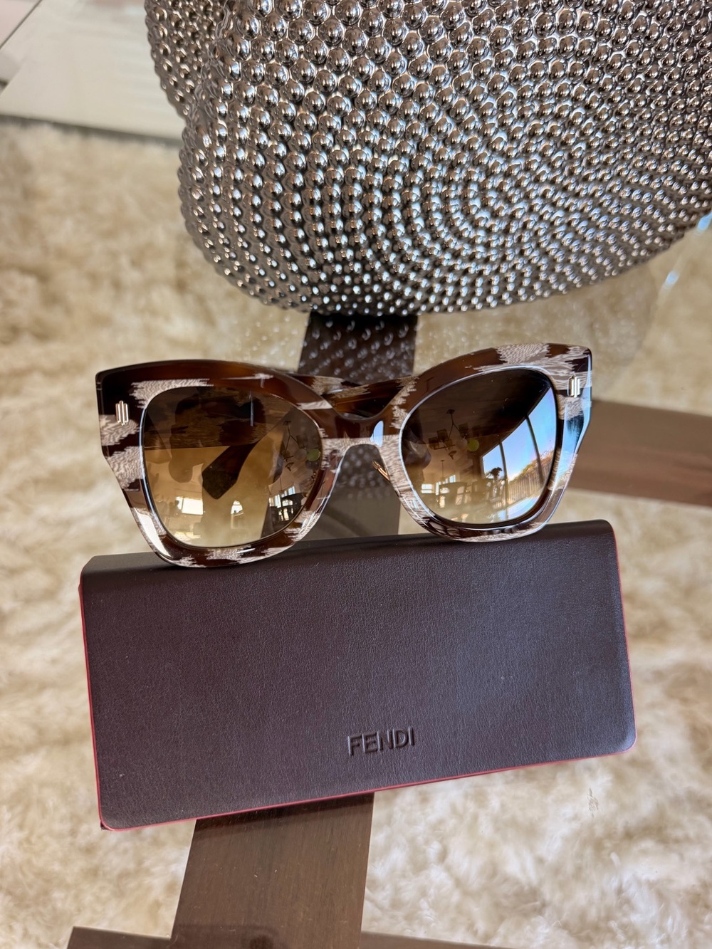 Fendi Tortoiseshell Brown Gradient Cat-Eye Sunglasses